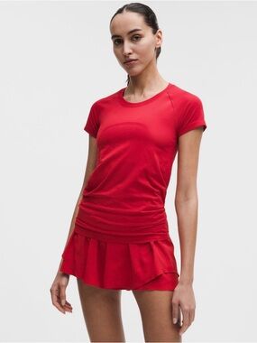 Lululemon Swiftly Tech Short-Sleeve Shirt
2.0 Hip Length  Oxford Red/Oxford Red